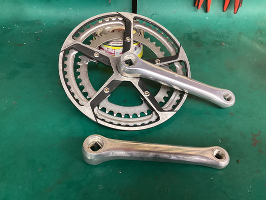 Sugino No.6 crank set 165mn 40/50 rings.