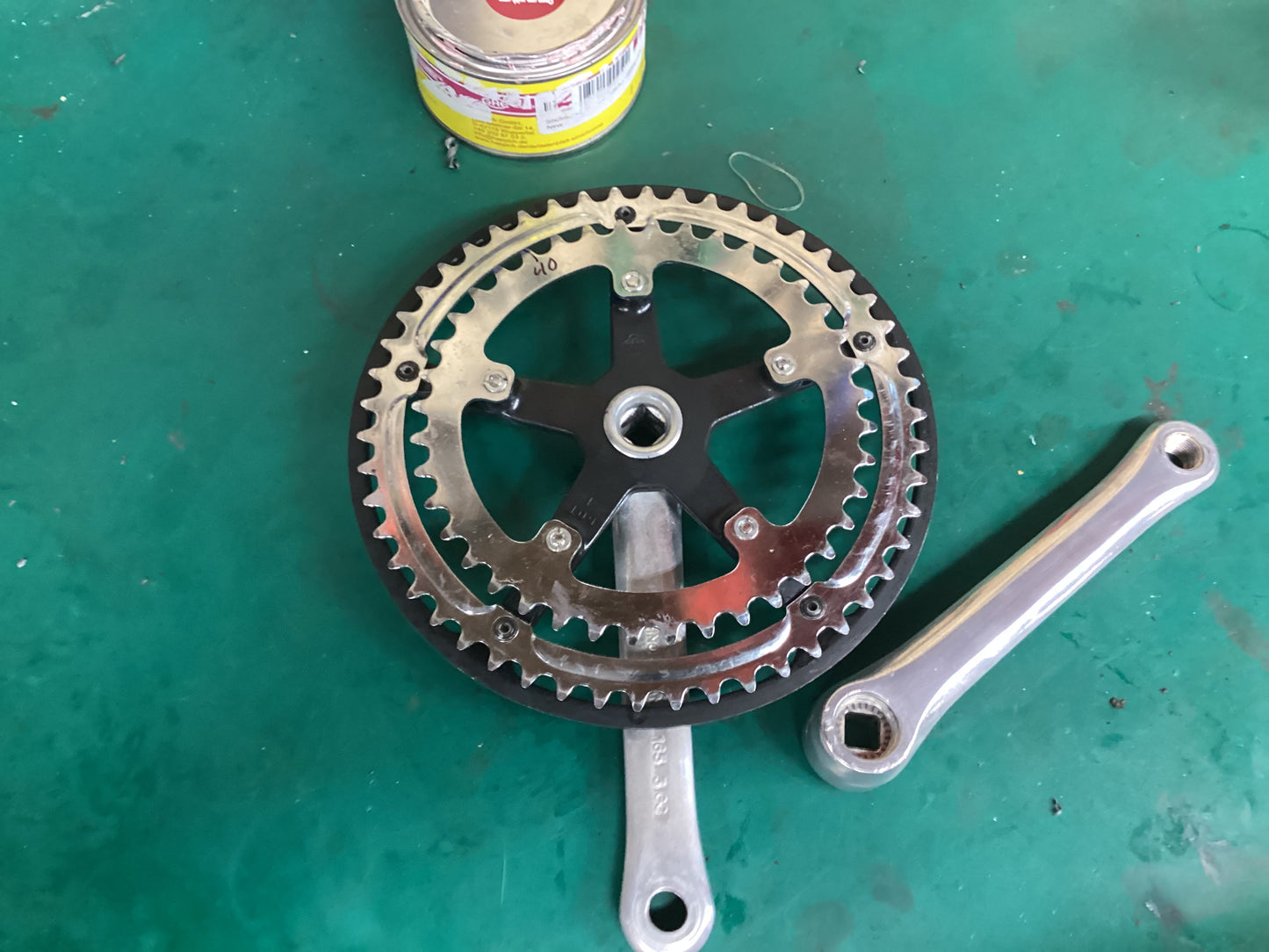 Sugino No.6 crank set 165mn 40/50 rings.