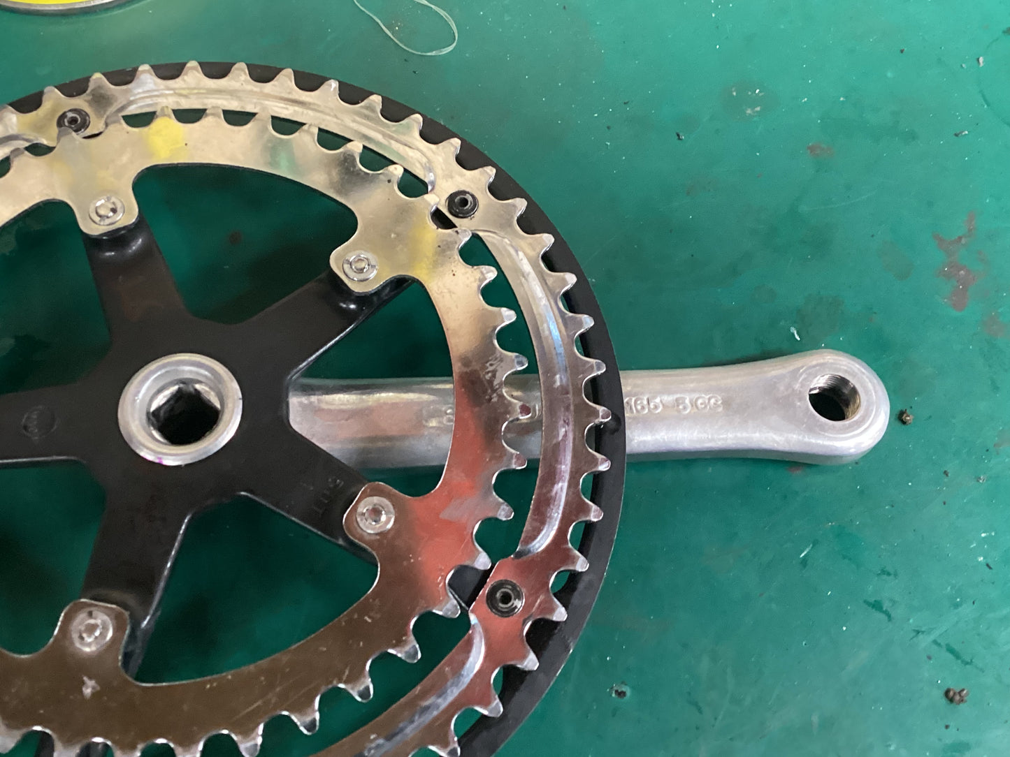 Sugino No.6 crank set 165mn 40/50 rings.