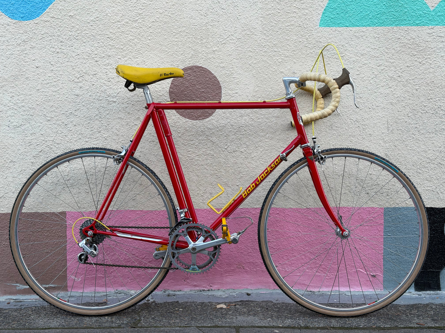Bob Jackson vintage road bike shimano 600, 60cm frame 700c wheels consignment