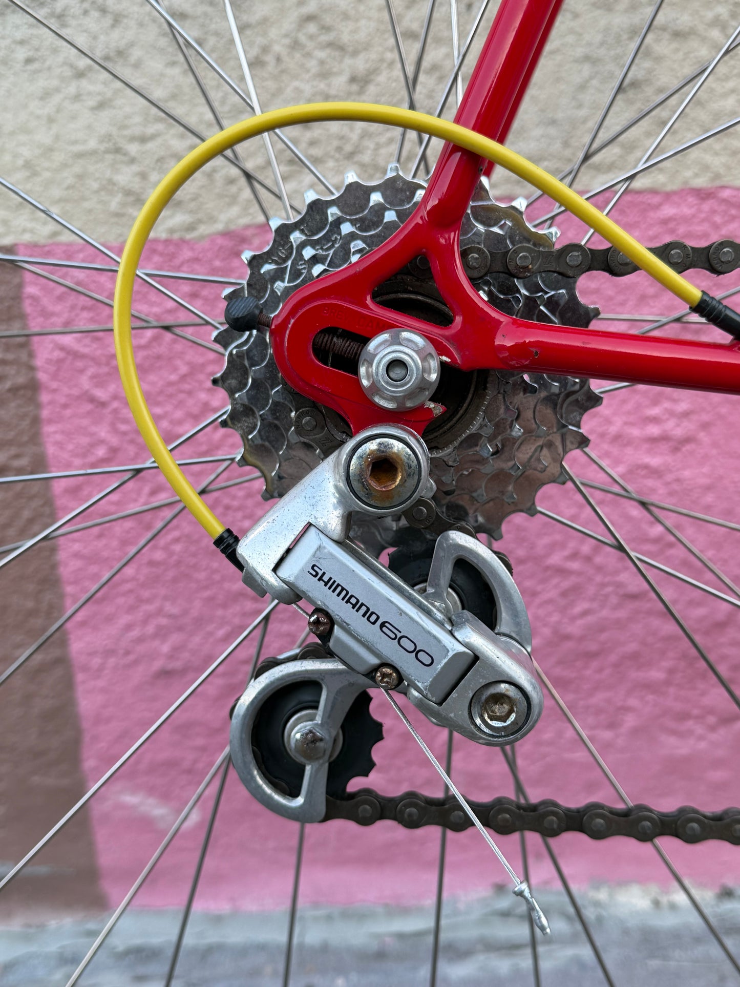 Bob Jackson vintage road bike shimano 600, 60cm frame 700c wheels consignment