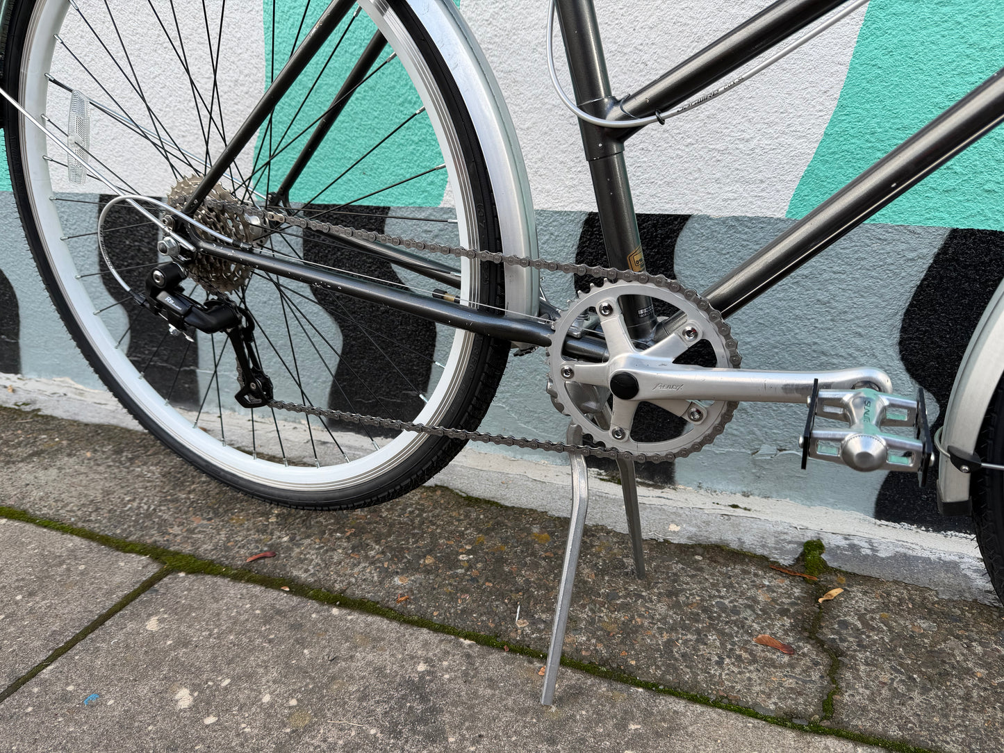 Bridgestone MB3 bike 700c wheels 19" step thru frame custom refurbished