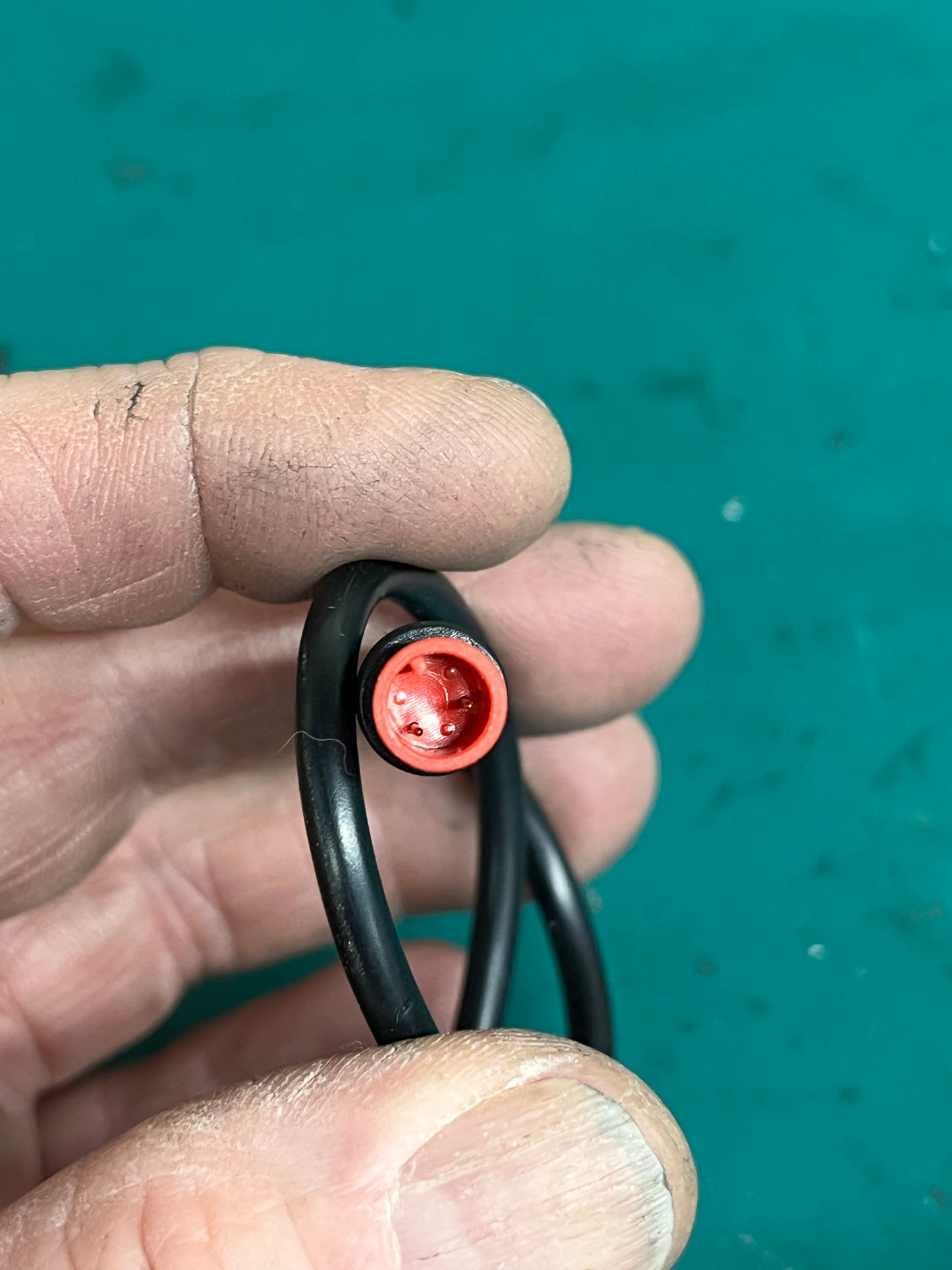 Tektro EL350 brake lever for e-bikes with Julet 2 pin cutoff wiring switch, pair left right