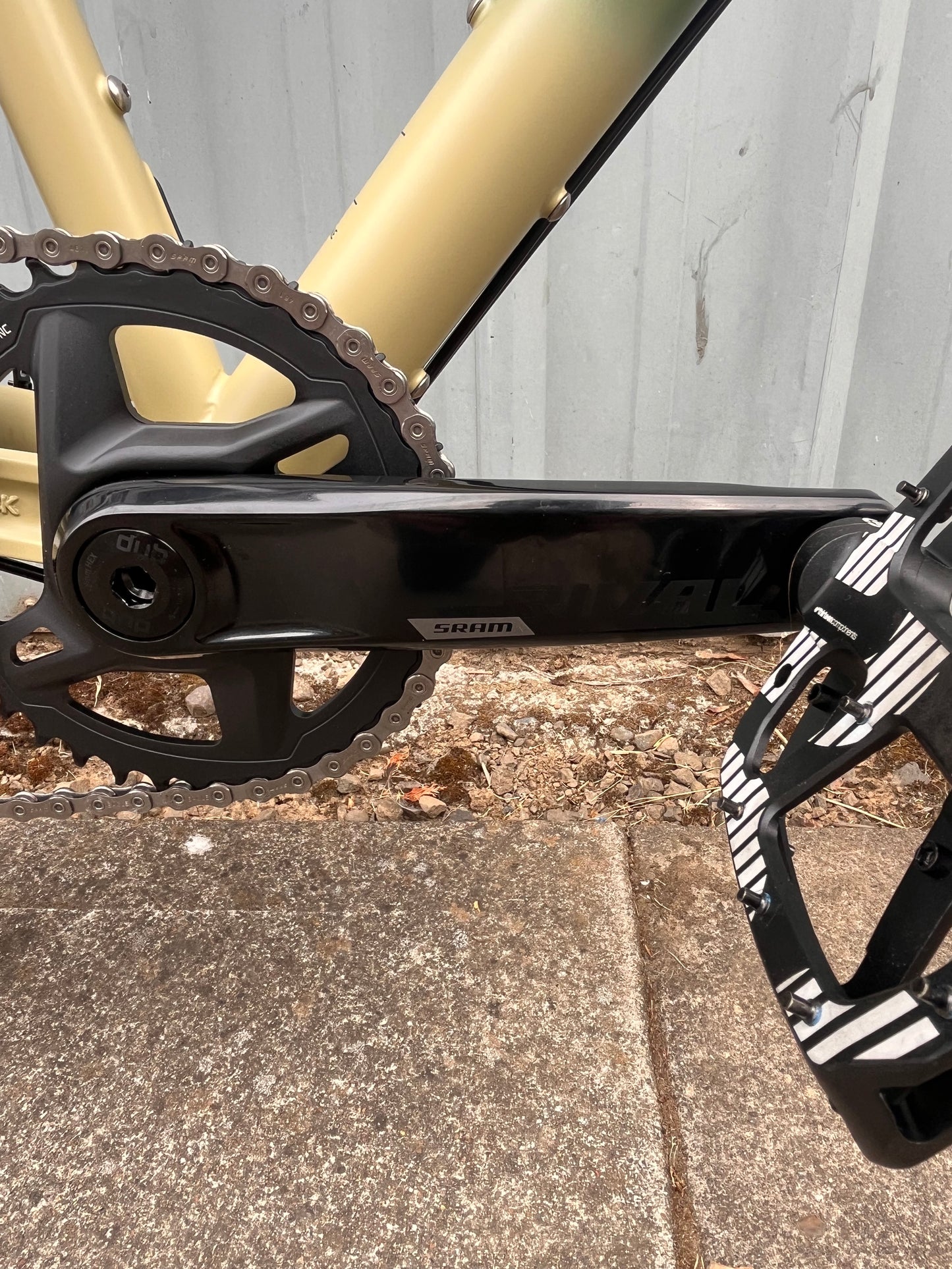 Bombtrack HookEXT SX Eagle flatbar gravel bike SRAM Medium, Green