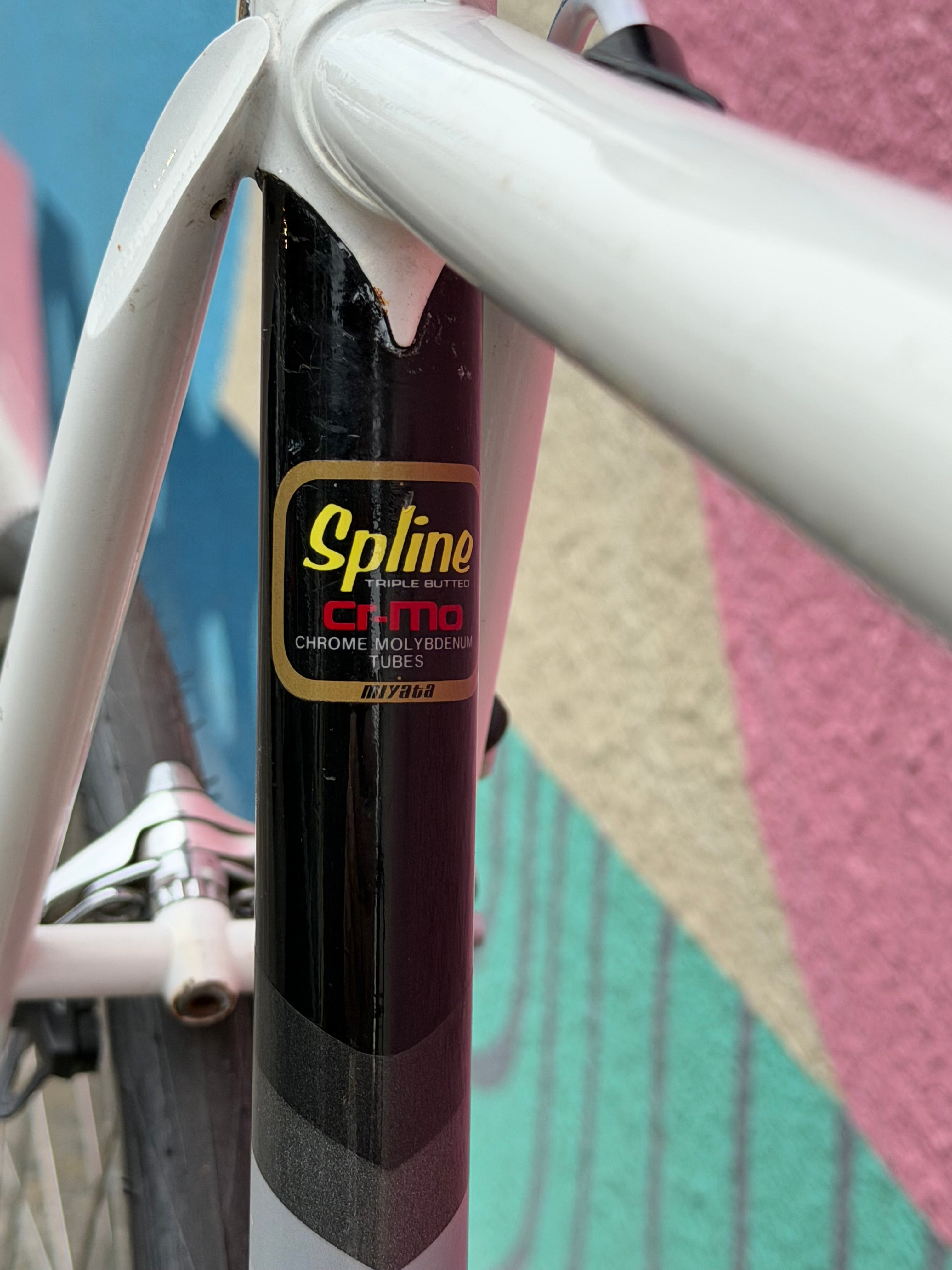 Miyata 912 vintage city bike porteur 59cm frame 700c wheels custom