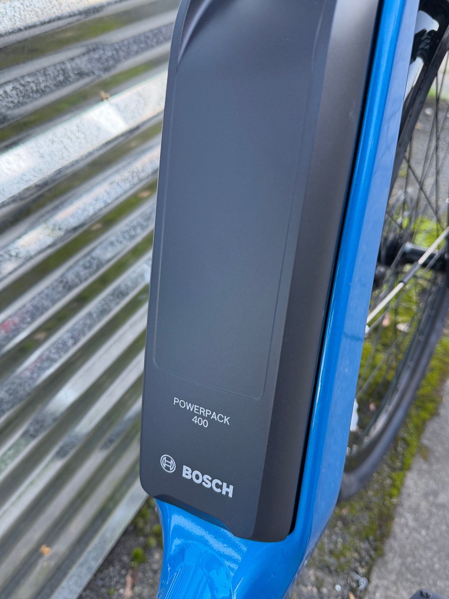 BATCH Bikes E-STEP-THRU Plus electric assist bicycle, Blue