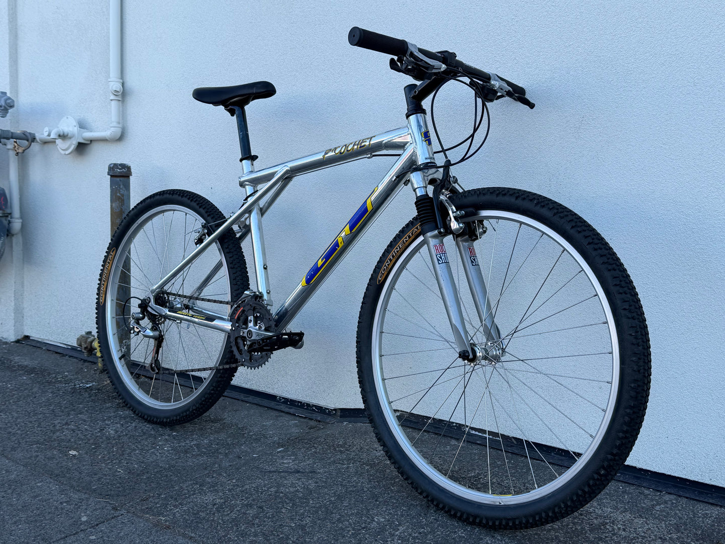 GT Ricochet vintage ATB 26” wheel 17” frame custom refurbished