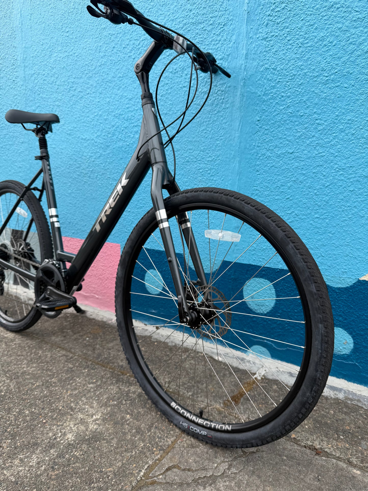 Trek Verve hybrid bike LARGE 700c wheels custom refurbished
