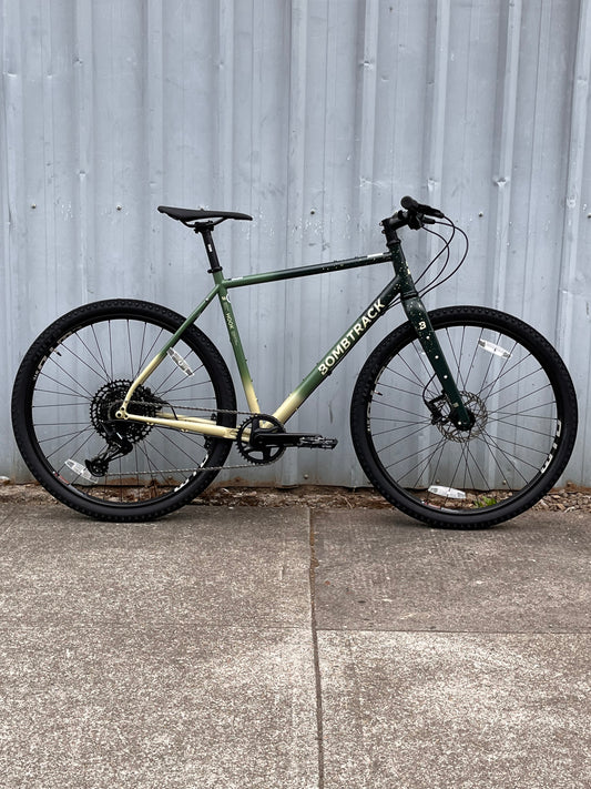 Bombtrack HookEXT SX Eagle flatbar gravel bike SRAM Medium, Green