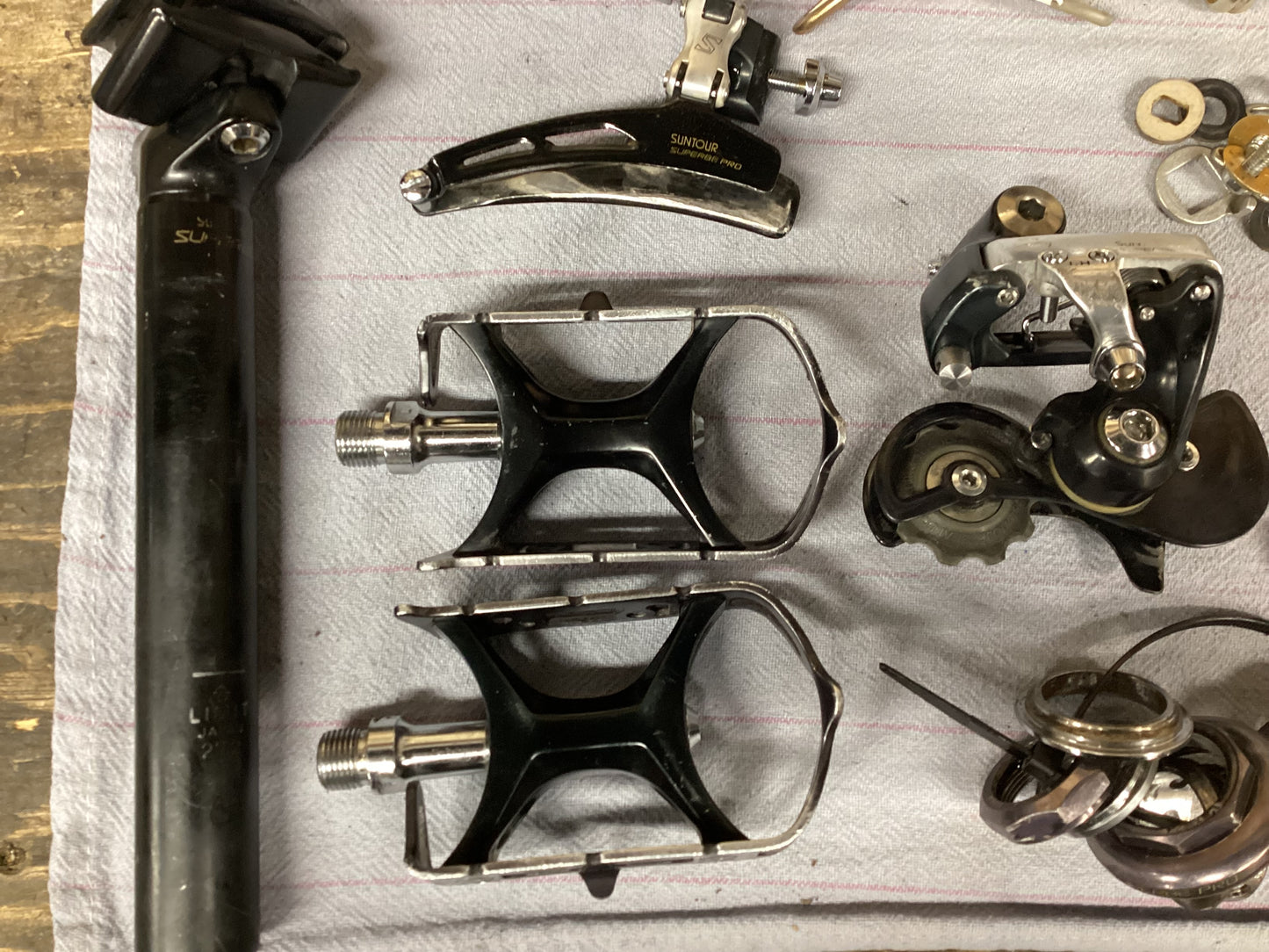 Suntour Superbe Pro group black lightning edition vintage rare!
