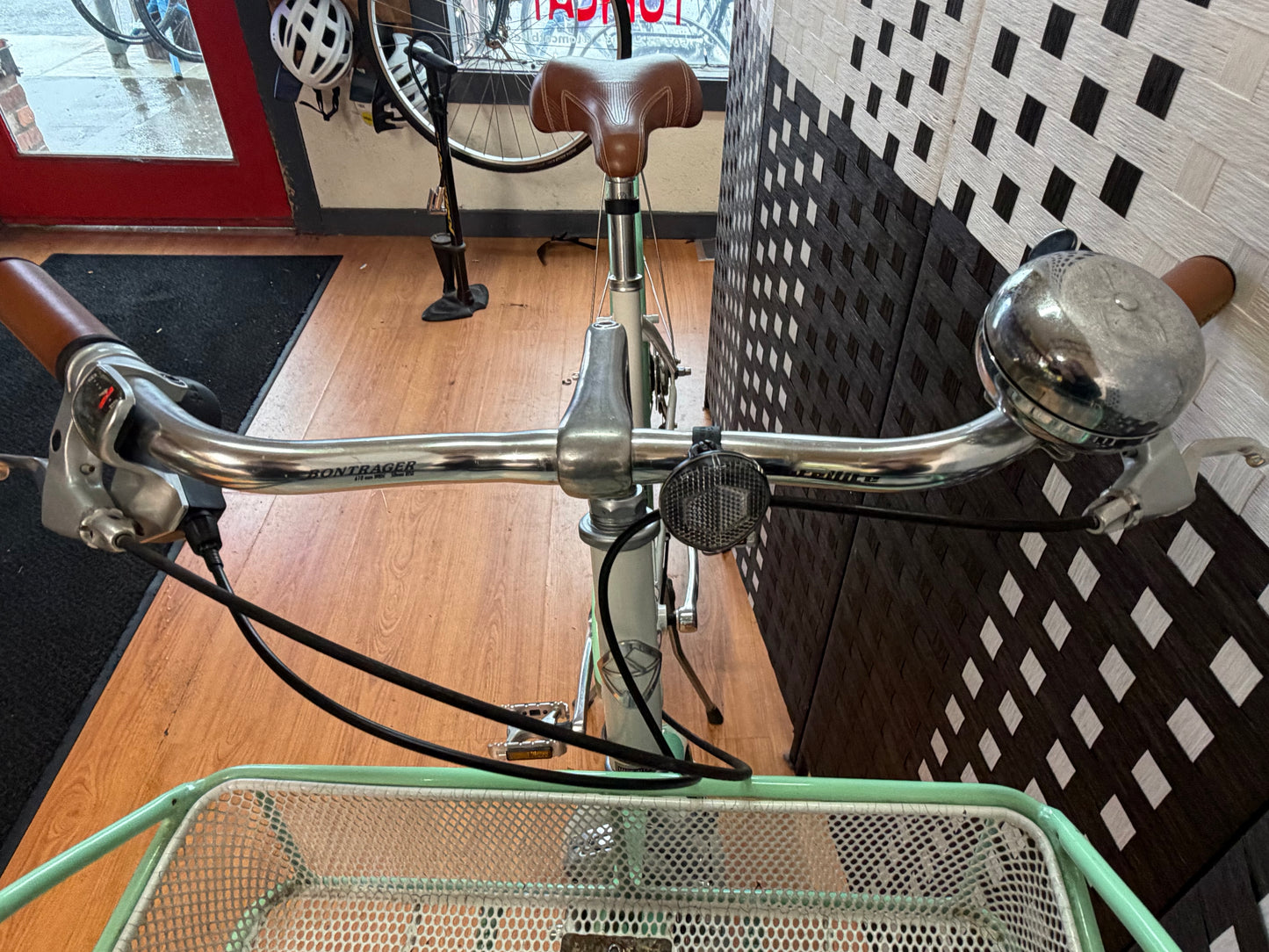 Gary Fisher Simple City Nexus 8 speed IGH 18.5" Step thru Frame Custom Refurbished