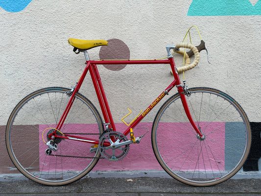 Bob Jackson vintage road bike shimano 600, 60cm frame 700c wheels consignment