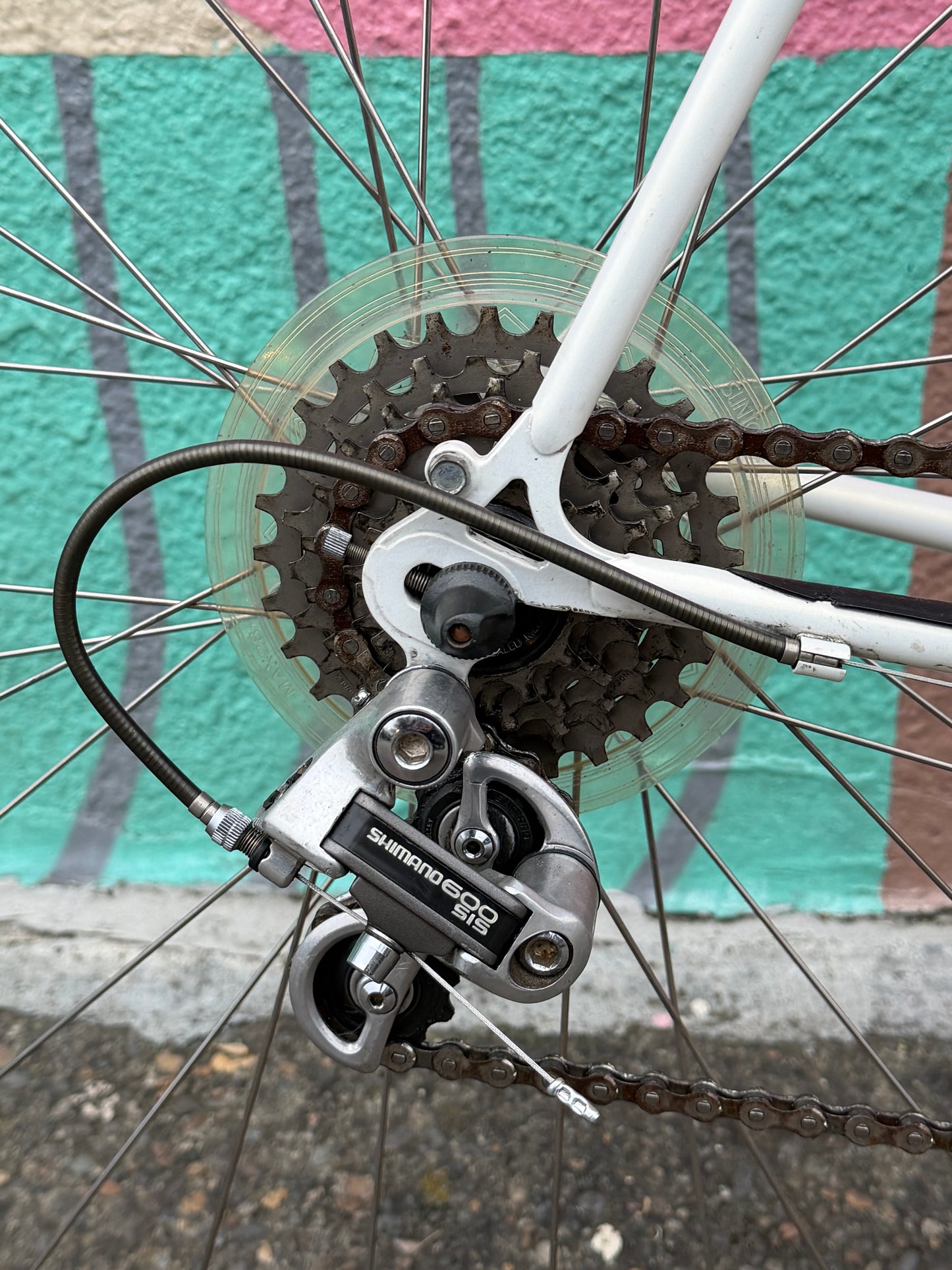 Miyata 912 vintage city bike porteur 59cm frame 700c wheels custom refurbished