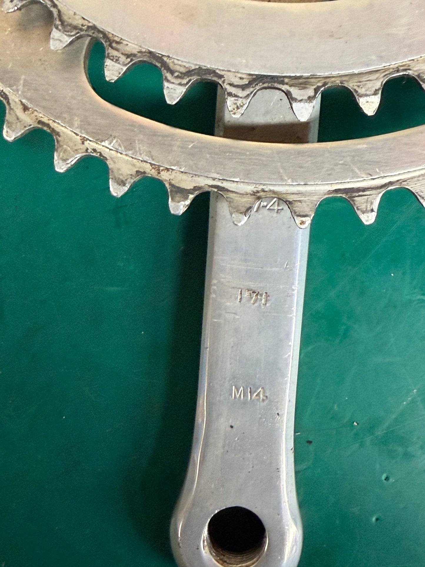 Sugino Mighty Competition crankset 144bcd crankset complete M14 french pedal thread