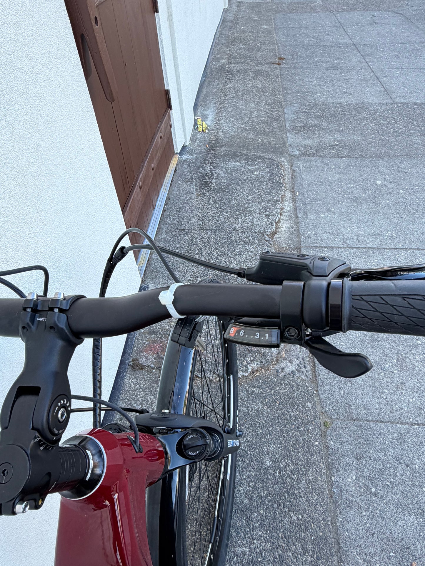 Batch step thru ebike Bosch system small, new