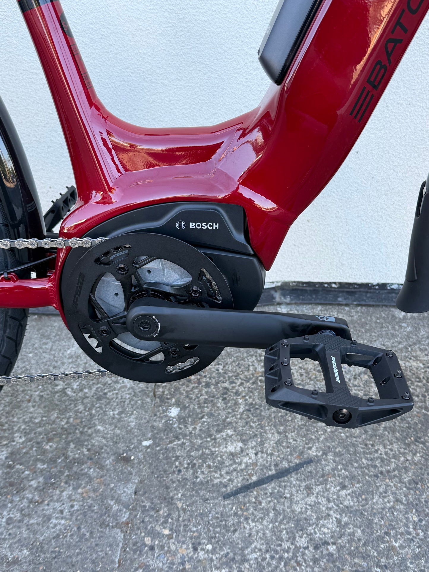 Batch step thru ebike Bosch system small, new