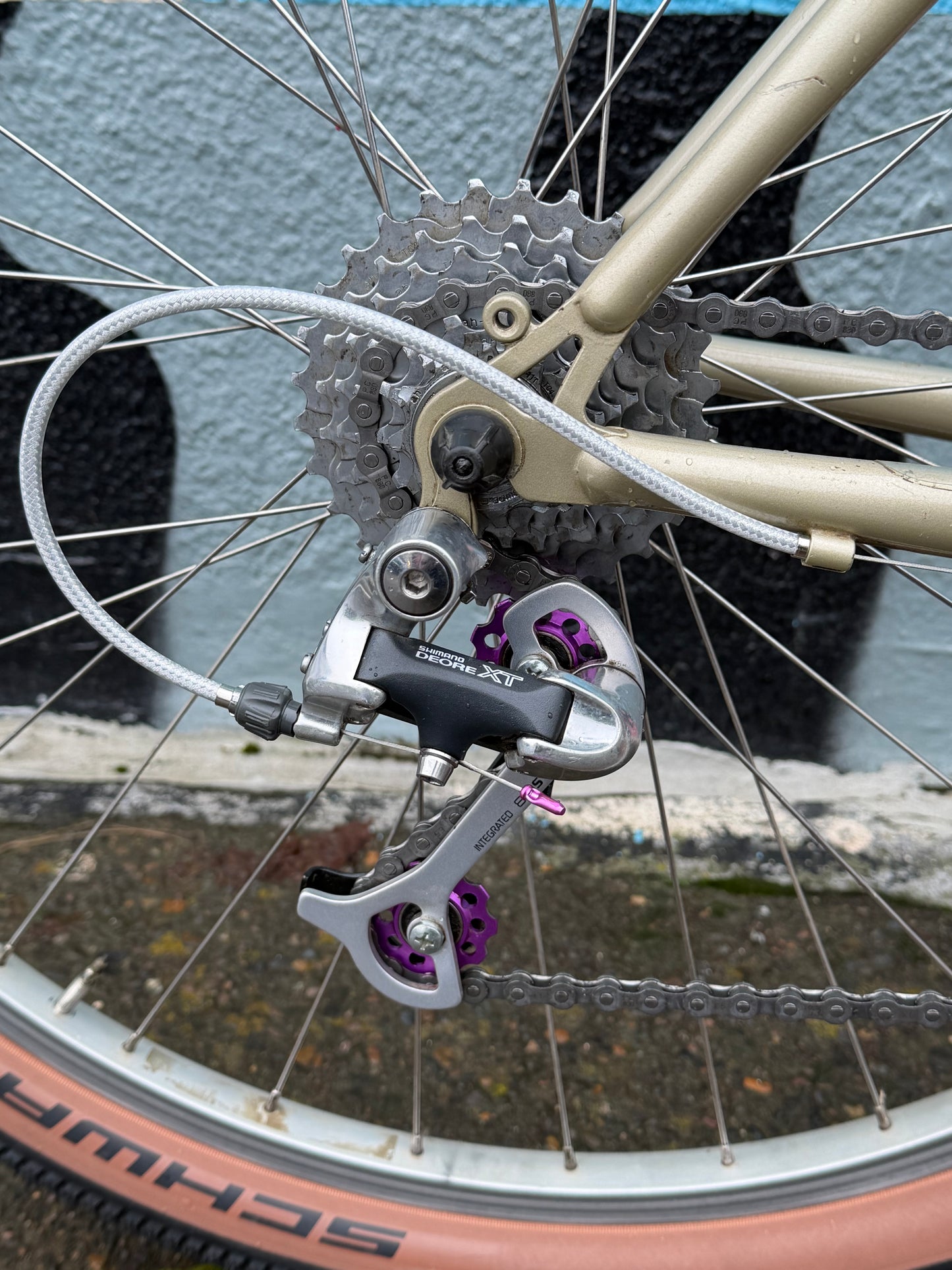 Specialized stumpjumper FS restomod bike custom refurbished 17” frame