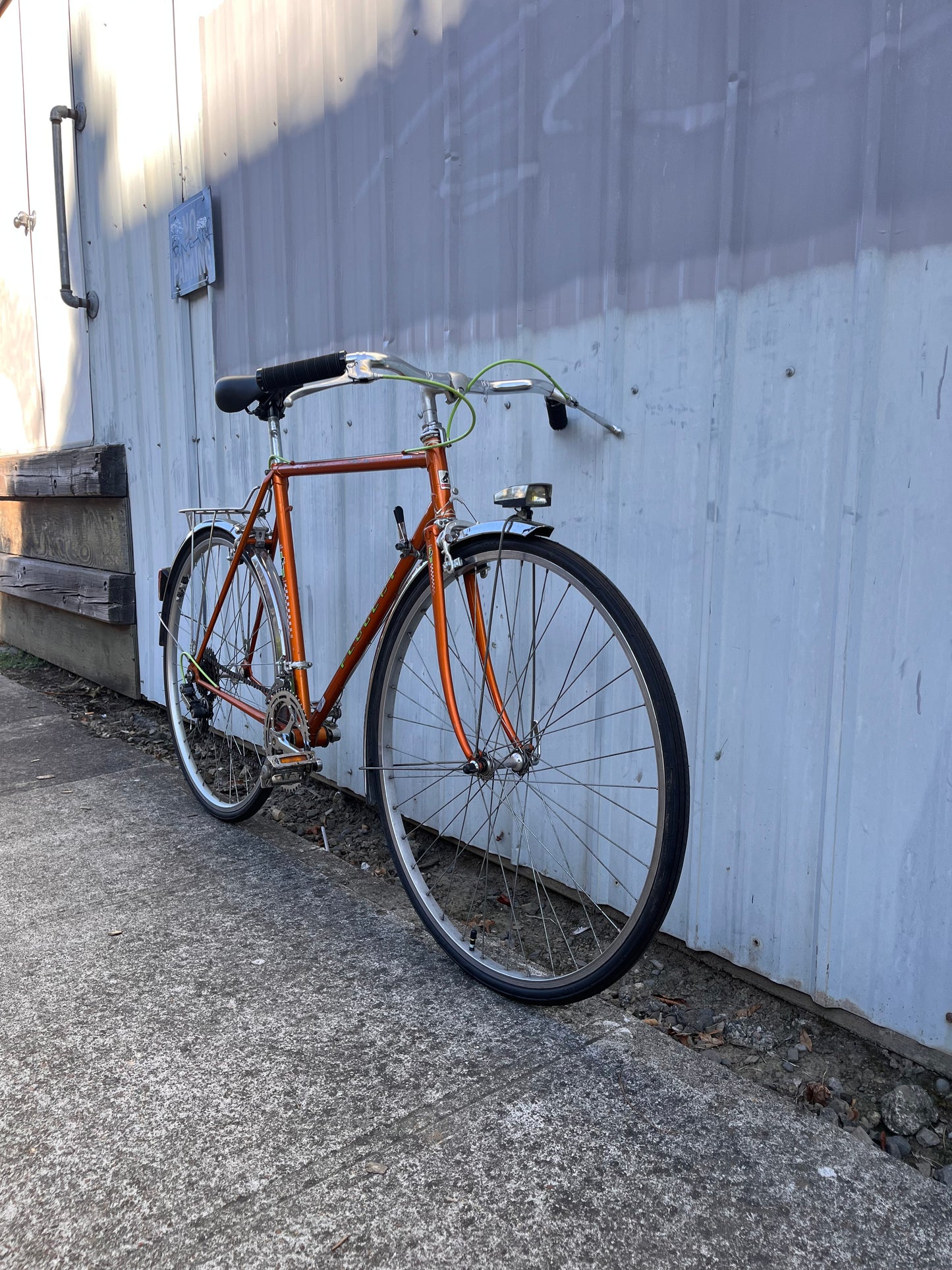 Peugeot cyclotouriste orange bike 54cm 700c wheels custom refurbished