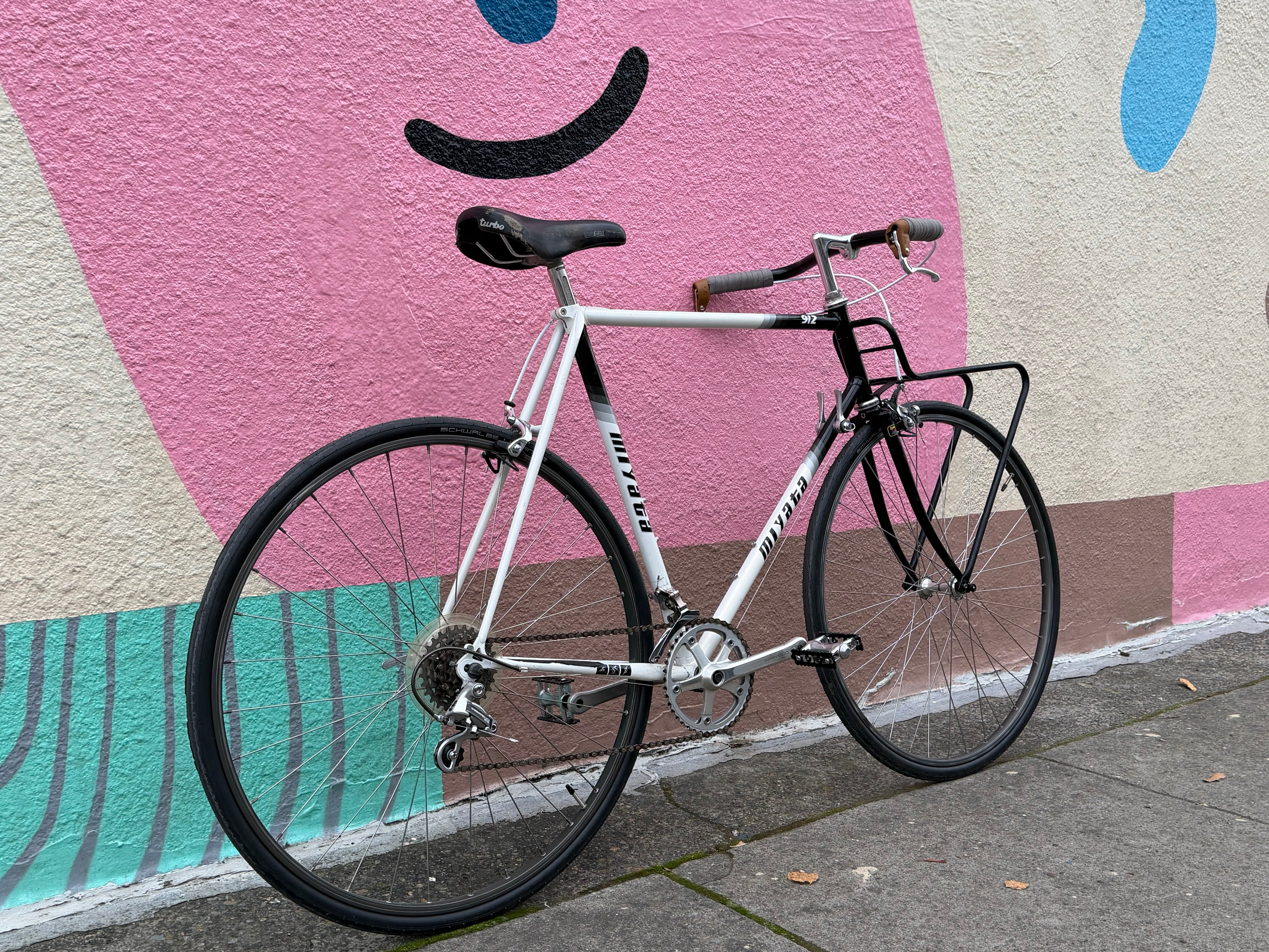 Miyata 912 vintage city bike porteur 59cm frame 700c wheels custom