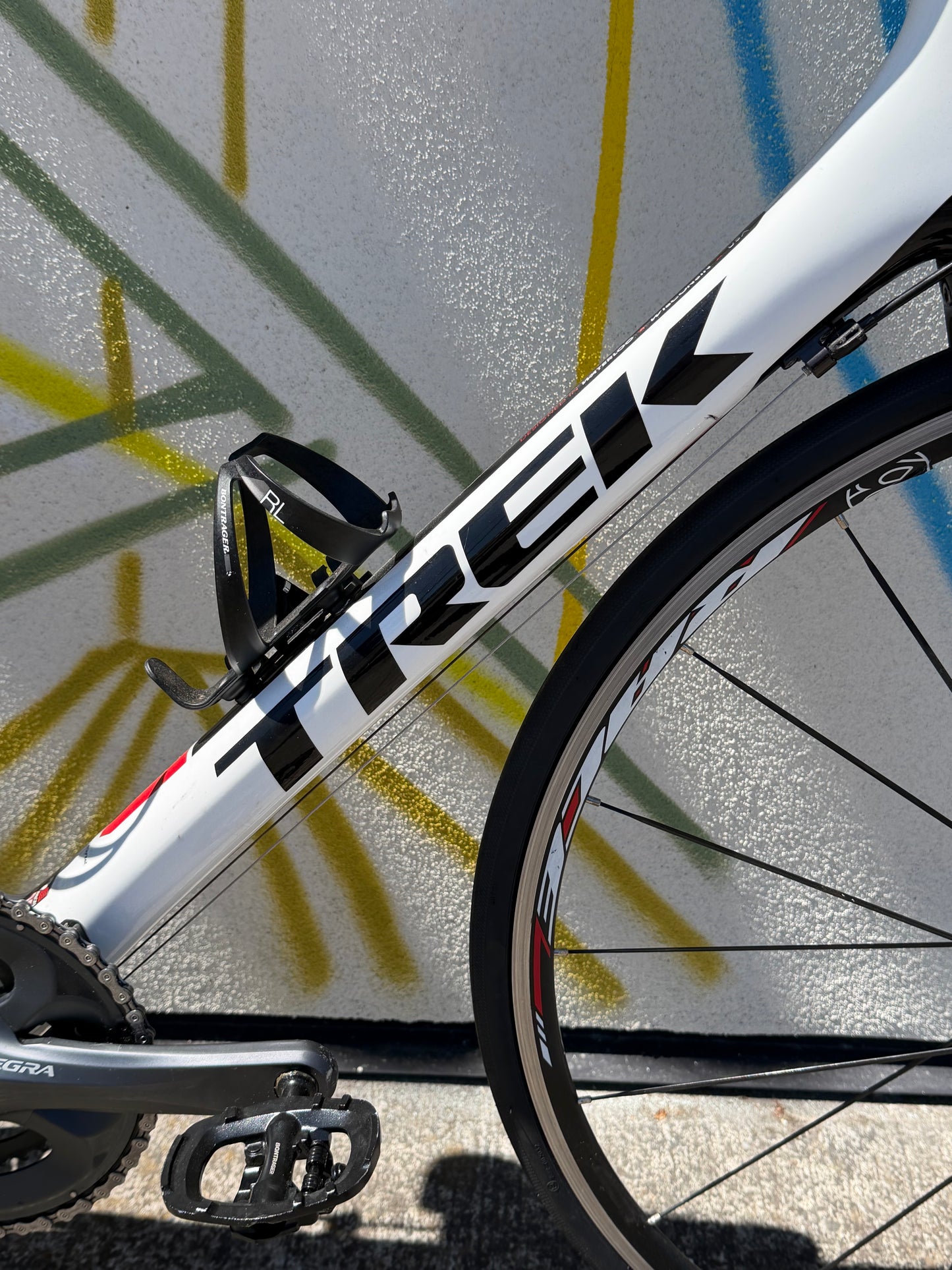 Trek Madone 4.5 carbon road bike Shimano Ultegra 54cm custom refurbished