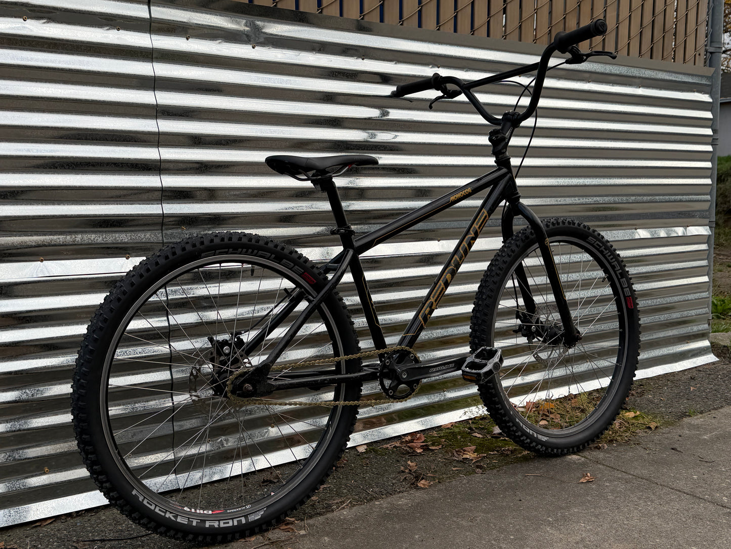 Redline Monocog singlespeed bike 15” frame 26” wheels custom refurbished