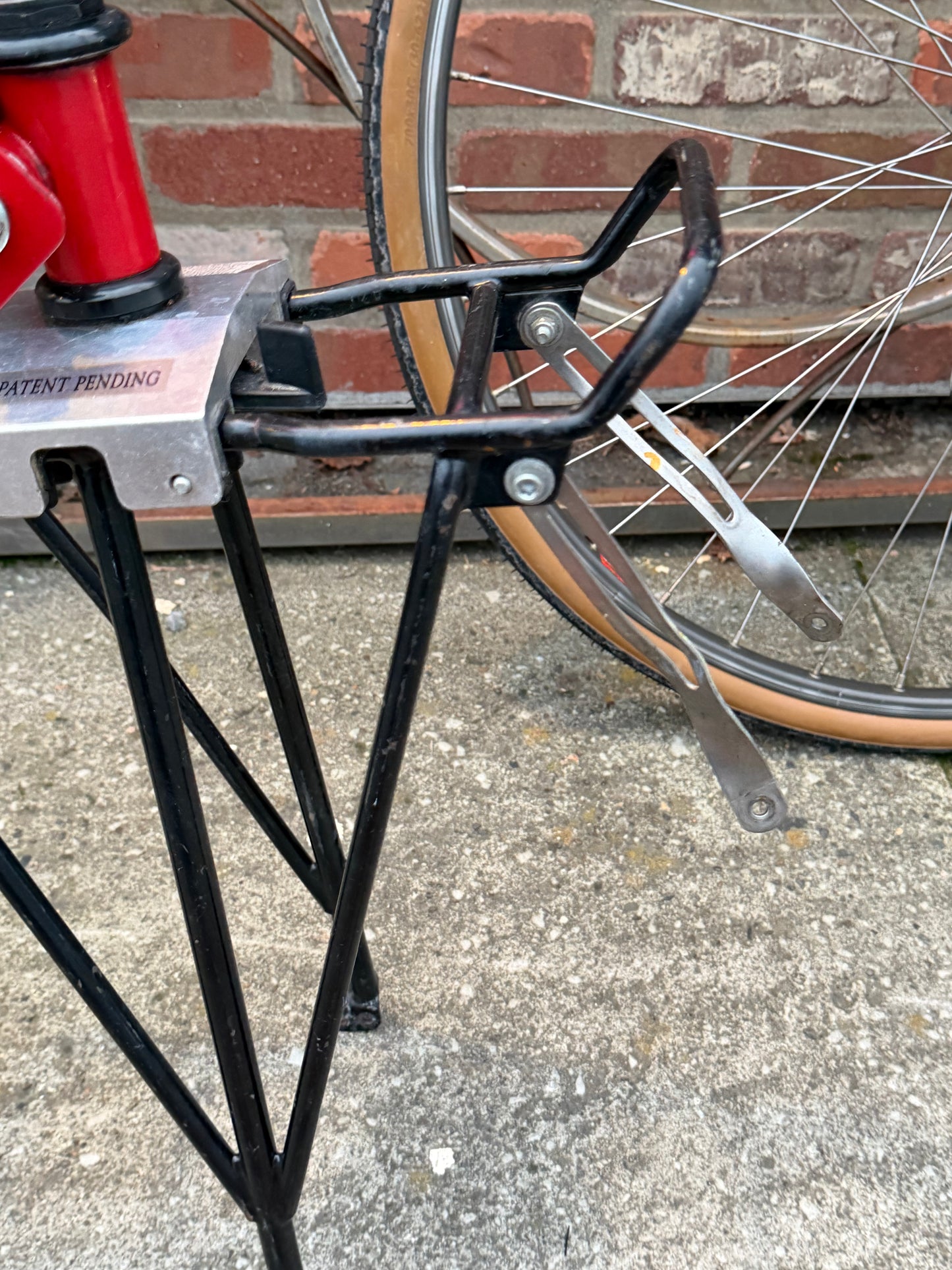 Burley Piccolo trail a bike w rack