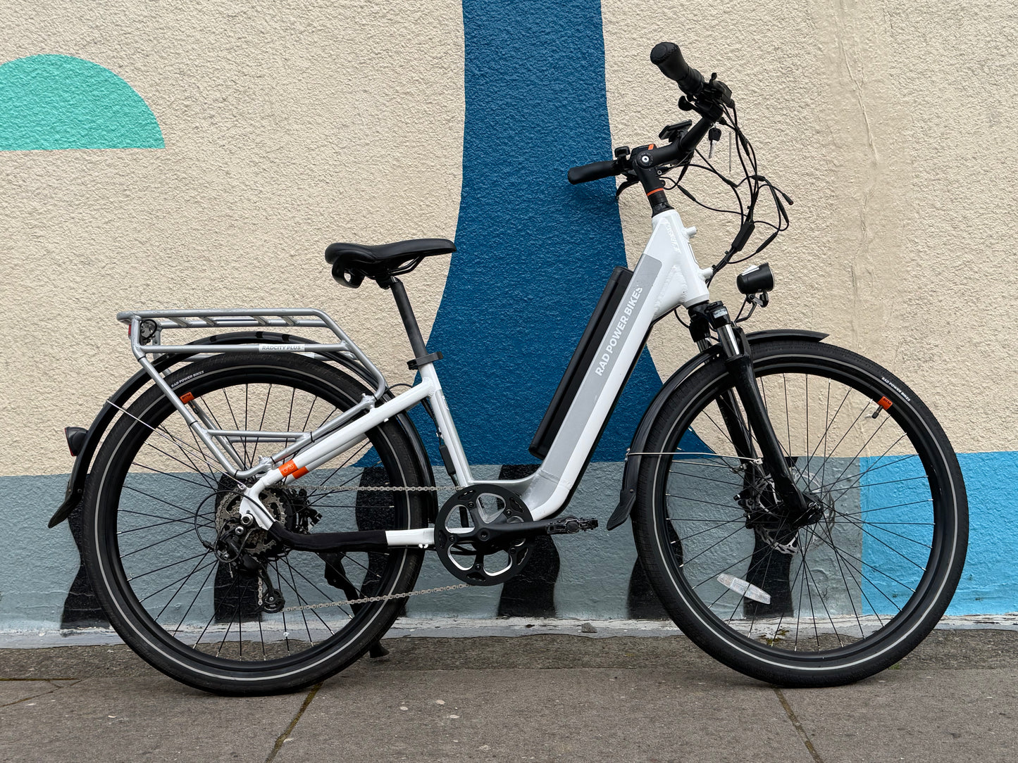 RadPower e-bike RadCity5 Low step thru White electric assist bicycle custom refurbished