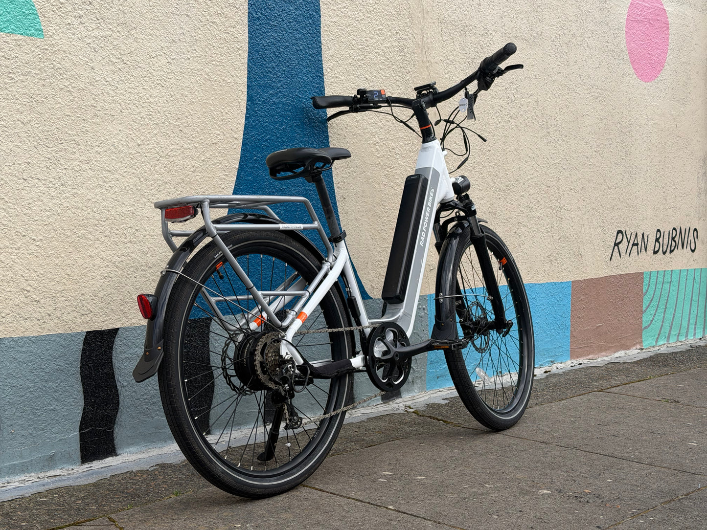 RadPower e-bike RadCity5 Low step thru White electric assist bicycle custom refurbished