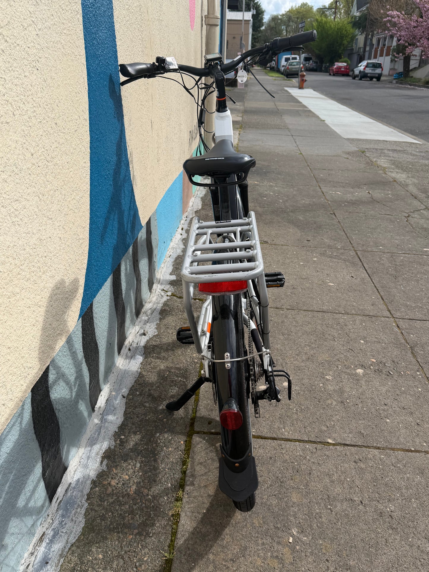 RadPower e-bike RadCity5 Low step thru White electric assist bicycle custom refurbished