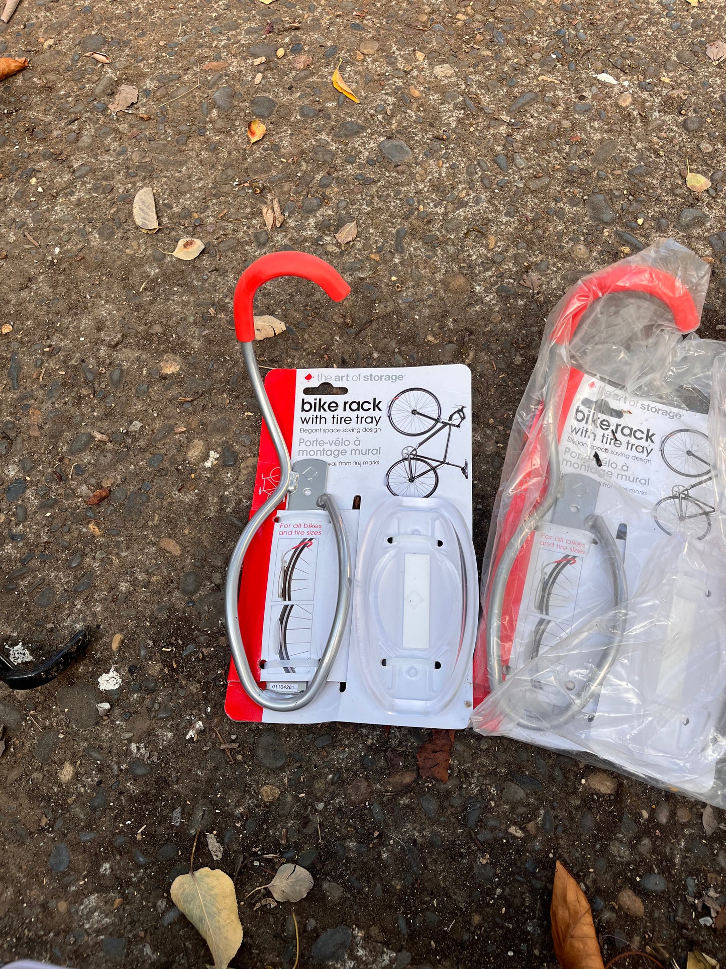 Delta bike rack with tray Leonardo devinvci