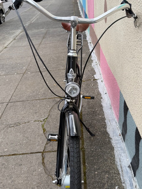 Electra Amsterdam Deluxe bike 8 speed dynamo hub step over custom refurbished